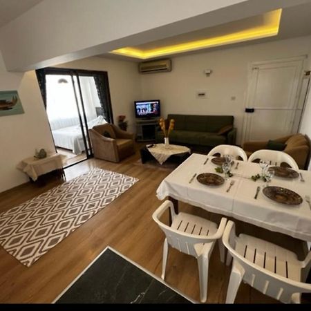 Girne Center 3 Rooms 150 M To Beach Luaran gambar
